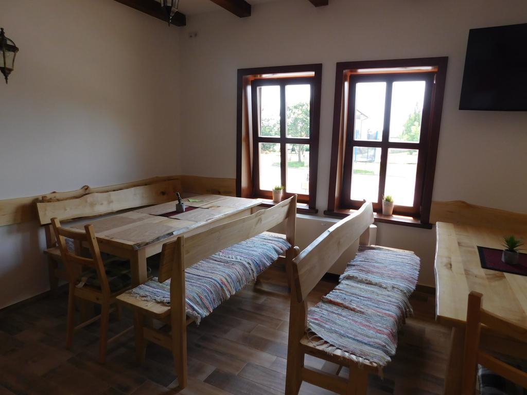 Guesthouse Sara Grabovac  Bagian luar foto