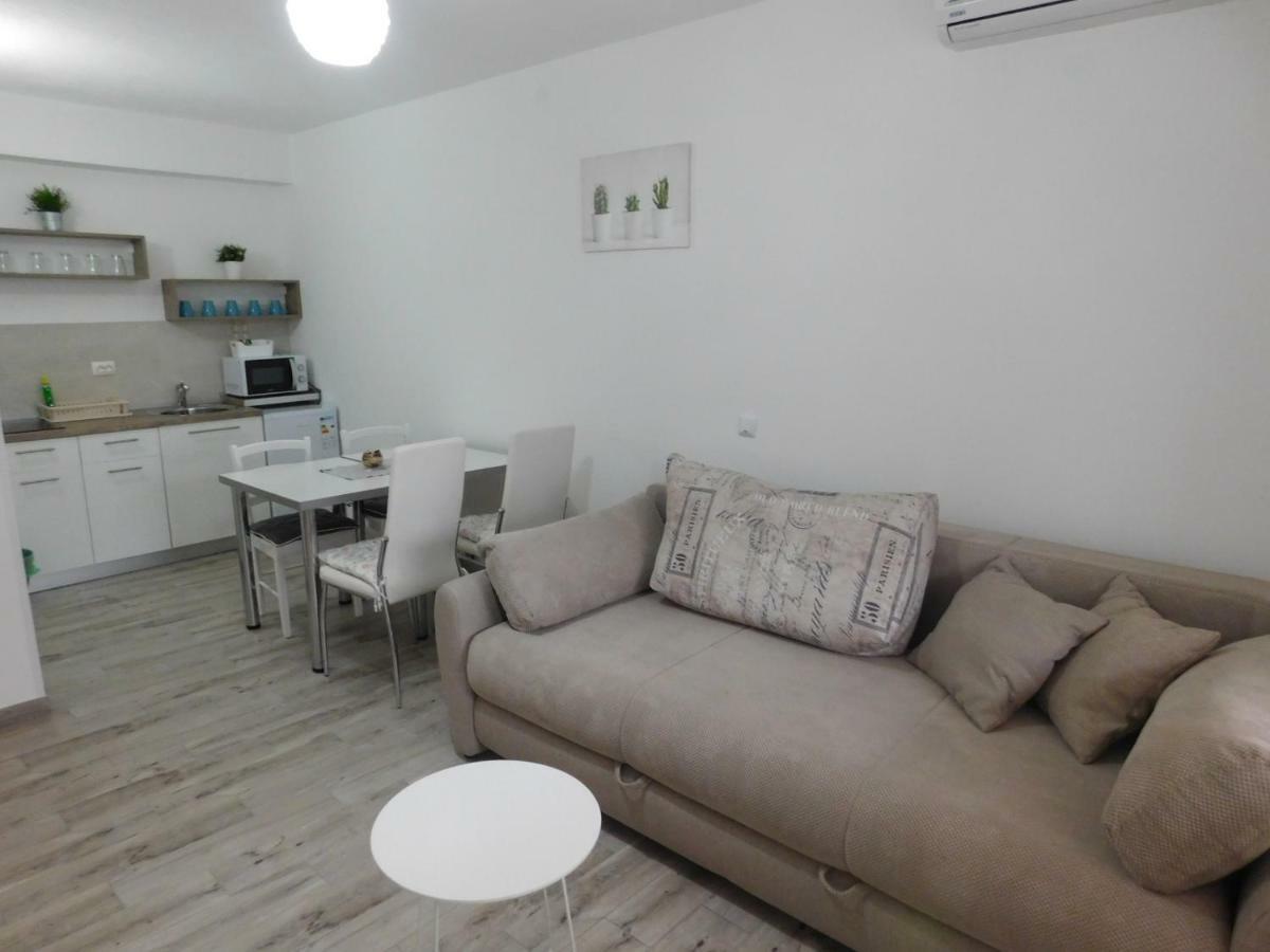 Guesthouse Sara Grabovac  Bagian luar foto