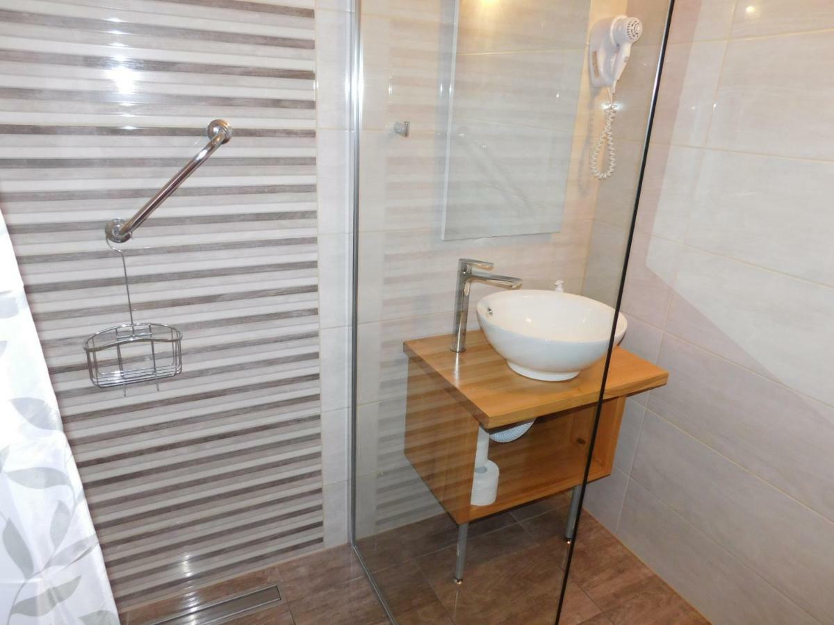 Guesthouse Sara Grabovac  Bagian luar foto